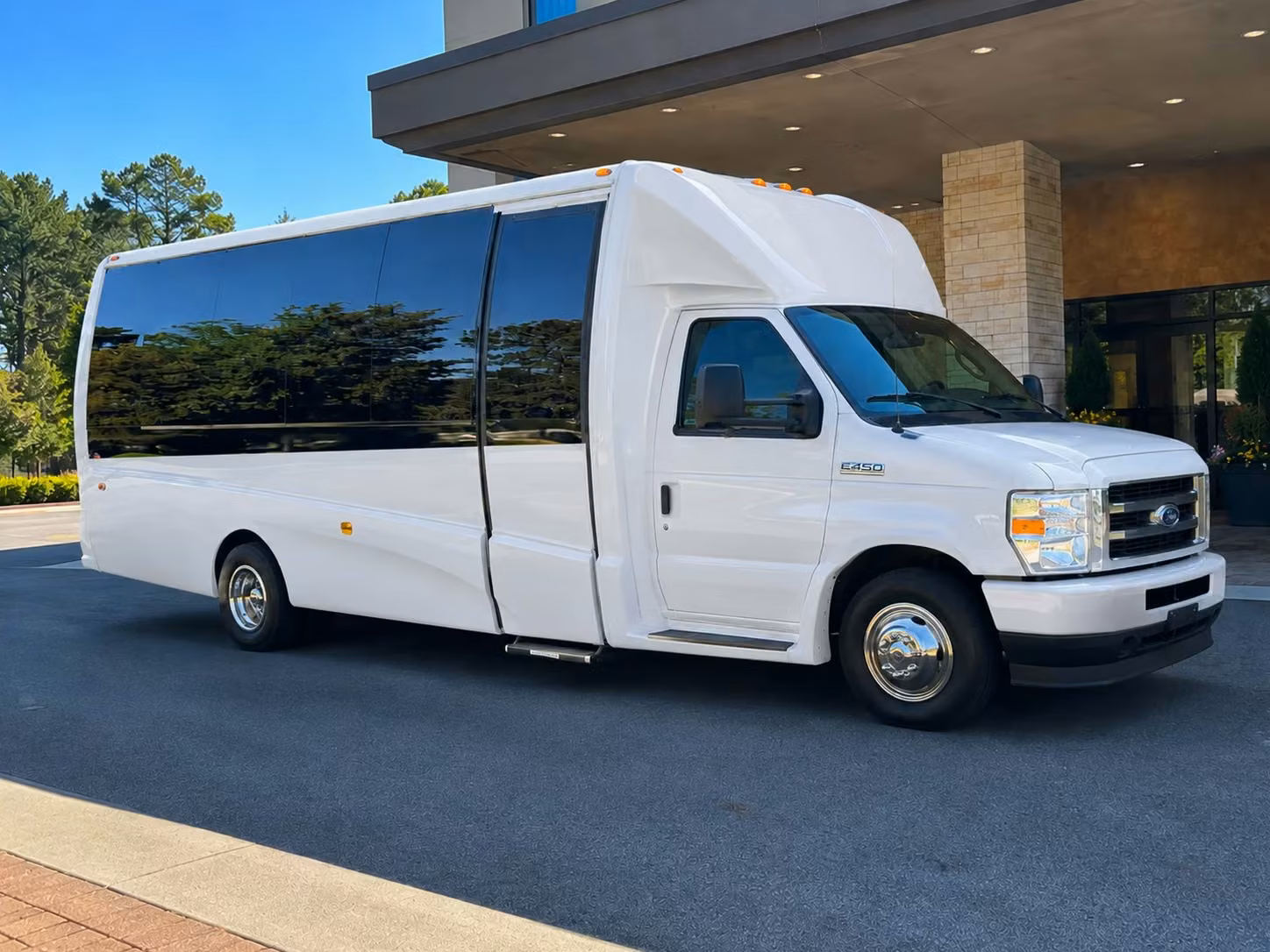 minibus rentals for ontario youth groups bible studies and midweek events
