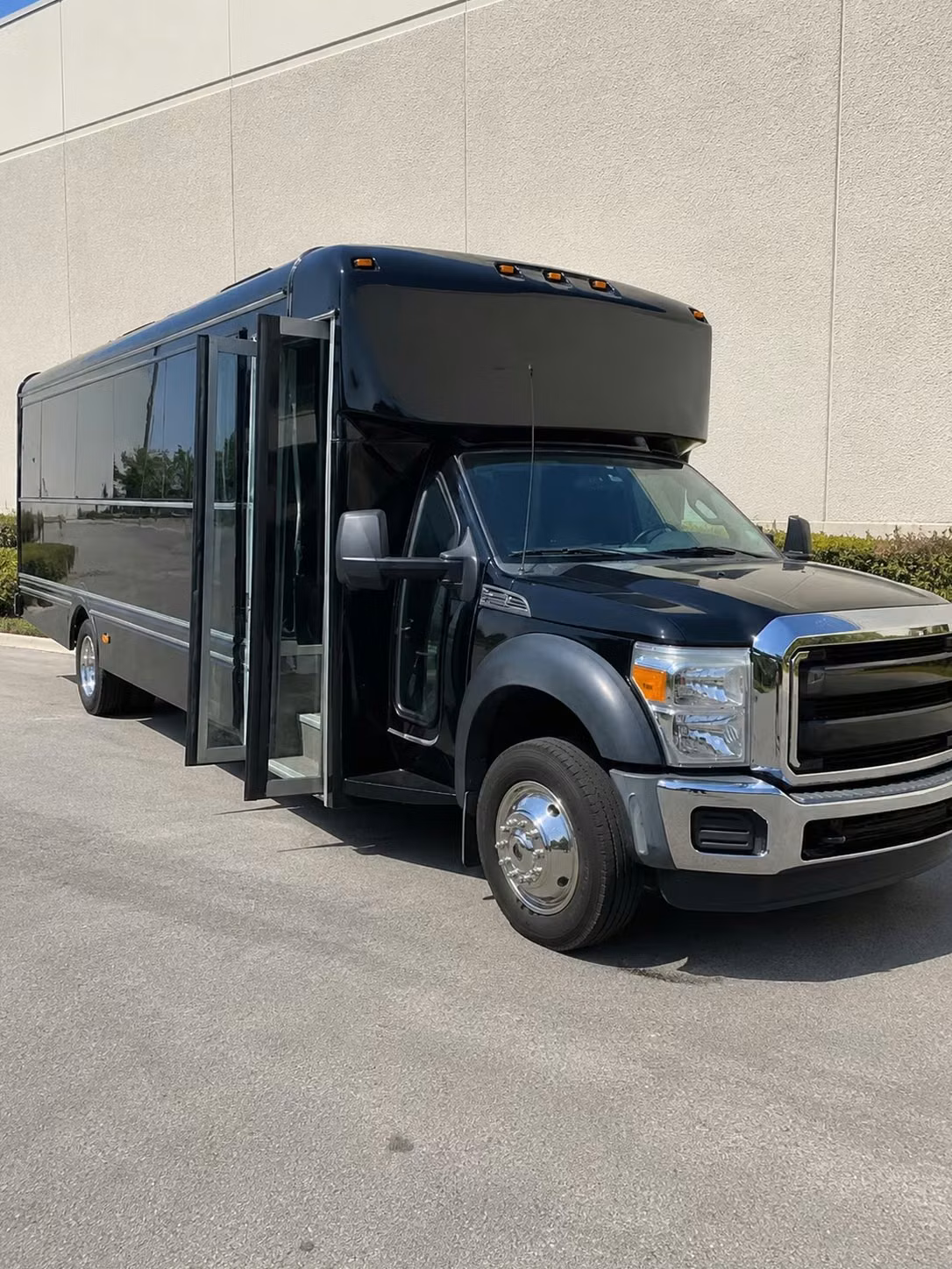 ontario party bus rental